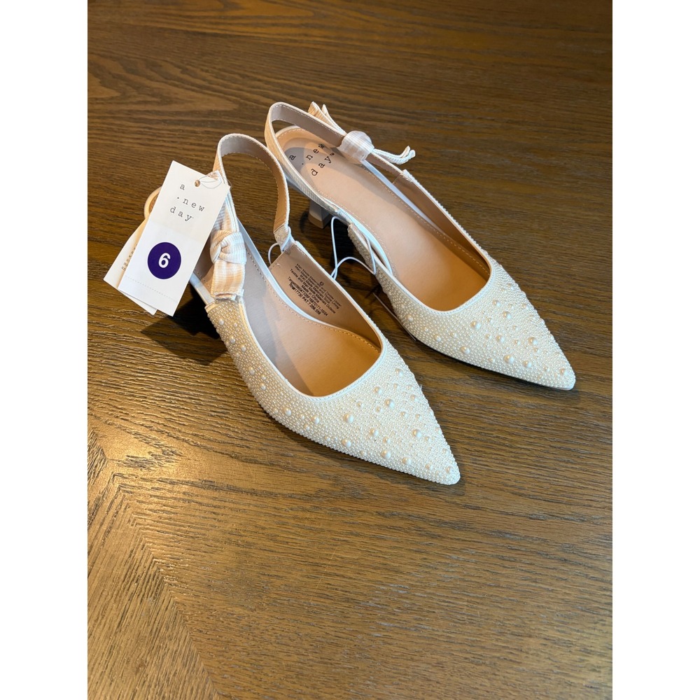 A New Day Milan Ivory Pearl Embellished Slingback Kitten Heel Pumps Womens 6